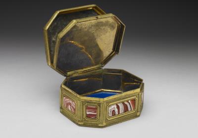 图片[2]-Gilt chalcedony-inlaid glass snuff box, 18th century, Europe-China Archive